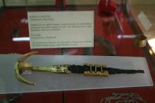 Dagger with iron blade and golden hilt from Alaca Höyük. Early evidence for the use of iron in Anatolia.