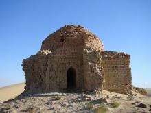 Mausoleo vicino al lago d'Aral